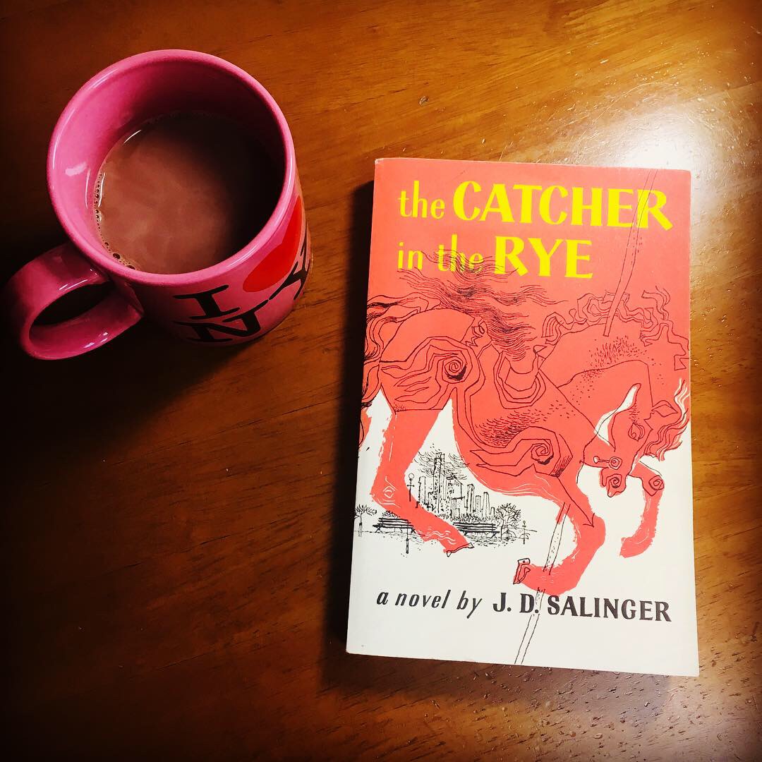 The Catcher In The Rye By J D Salinger ライ麦畑でつかまえて No Man Is An Island Book Blog